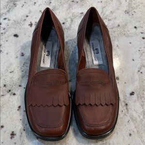 Etienne Aigner Chestnut Leather Flats-Vintage
